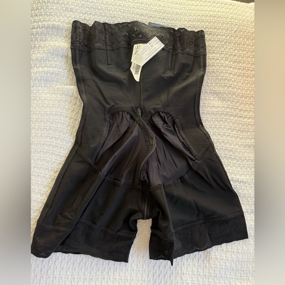 Forma Tu Cuerpo, Short Strapless Bodysuit sponsor by miss universe columbia - Picture 8 of 16